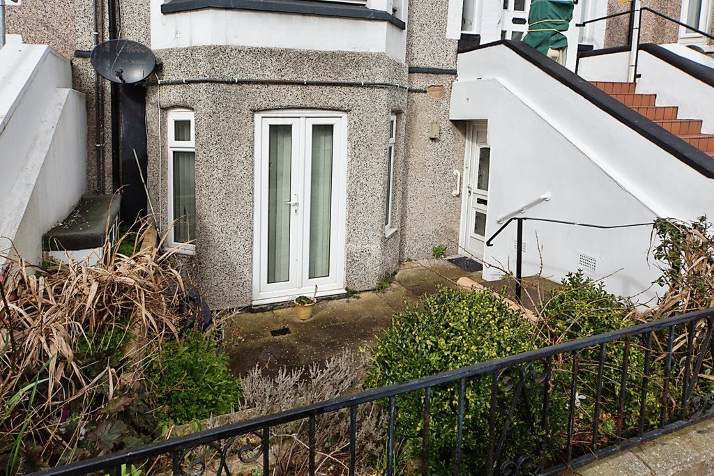 Property photo 2 of 15 Photography