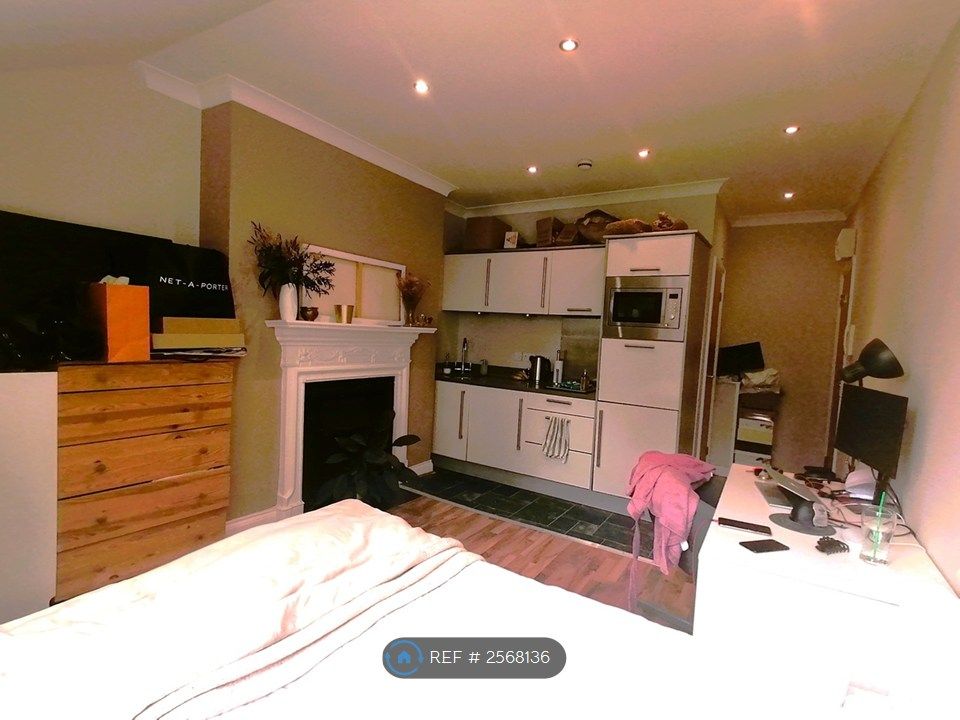 Property photo 2 of 4