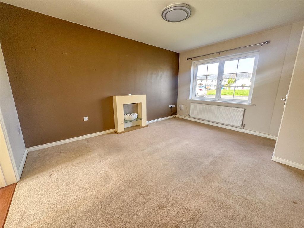 Property photo 2 of 13 23 Raad Bridjeen (5).Jpg