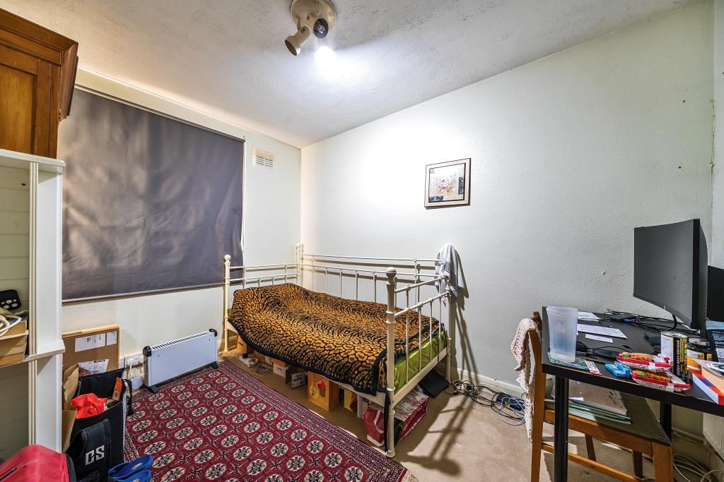 Property photo 2 of 21 Bedroom