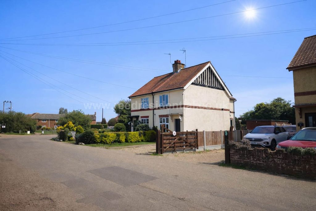 Property photo 3 of 6