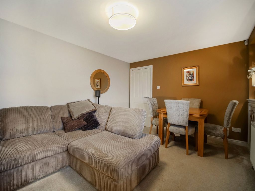 Property photo 3 of 16 Living/Dining Room