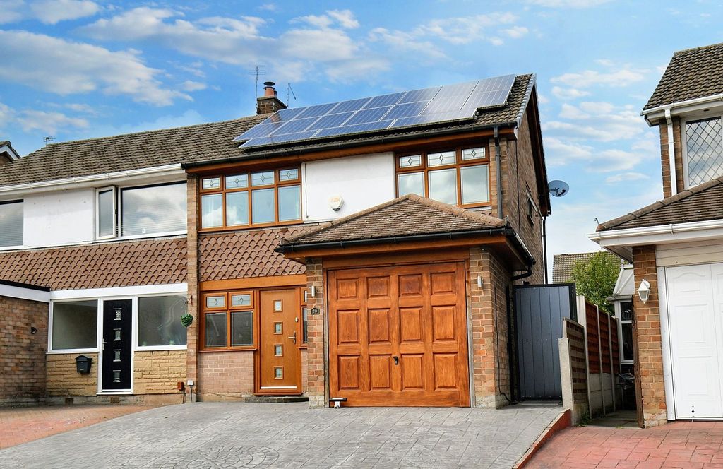 Property photo 1 of 21