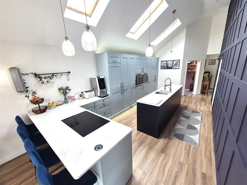 Property photo 2 of 25 Goodki3.Jpg