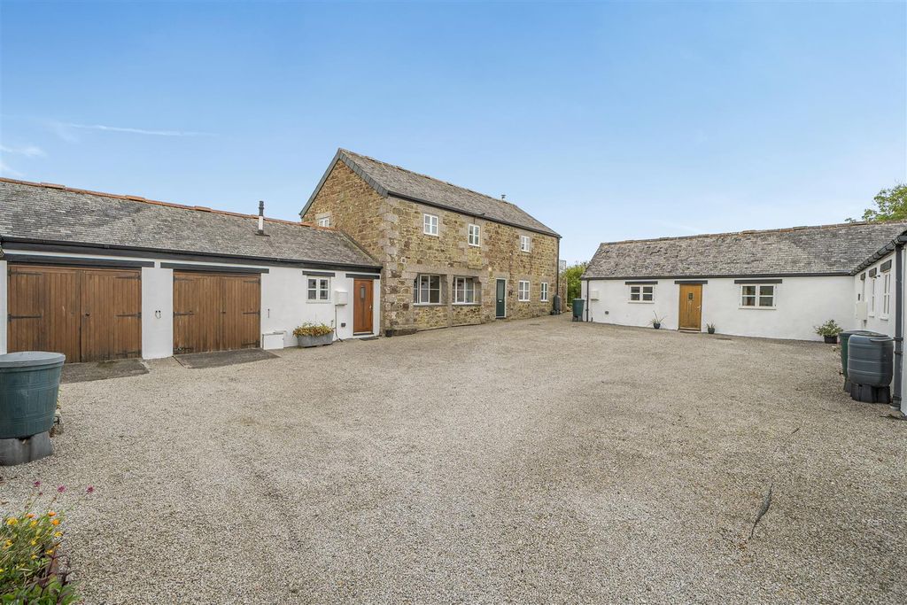 Property photo 1 of 44 1466079 (23).Jpg