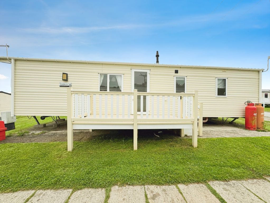 Property photo 1 of 17 Photo