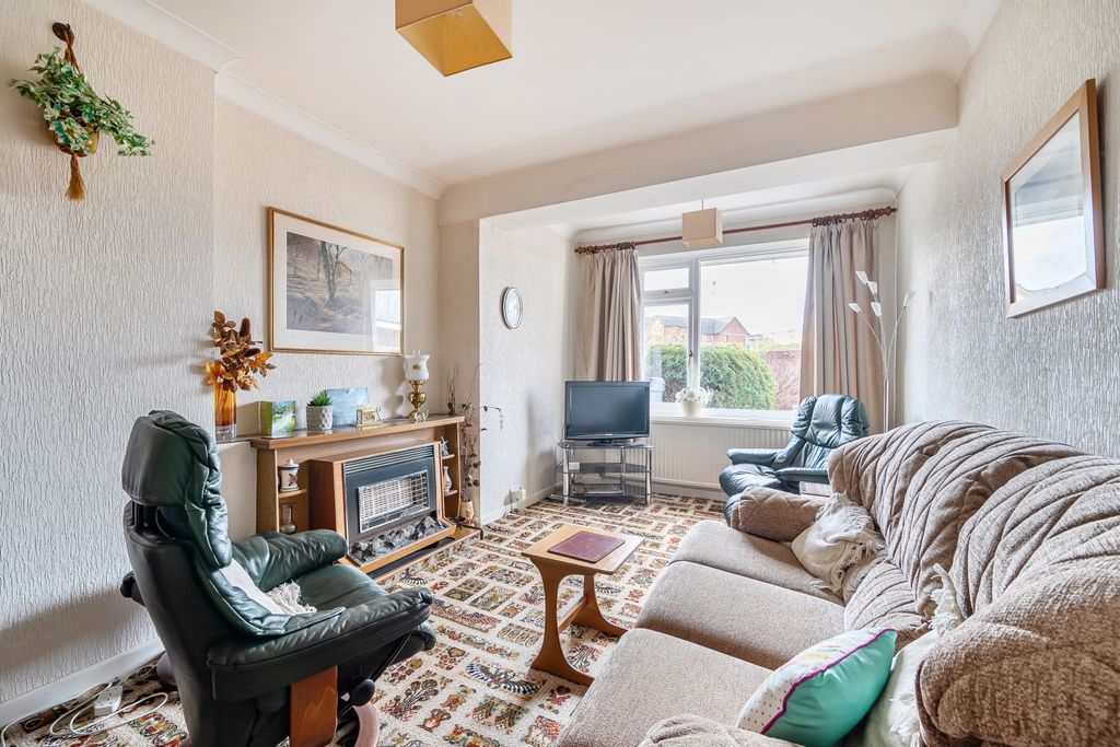 Property photo 2 of 21 1395010-16-69494d2576595