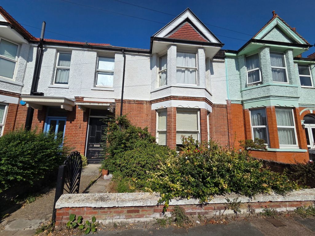 Property photo 1 of 14