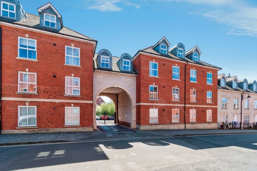 Property photo 3 of 4