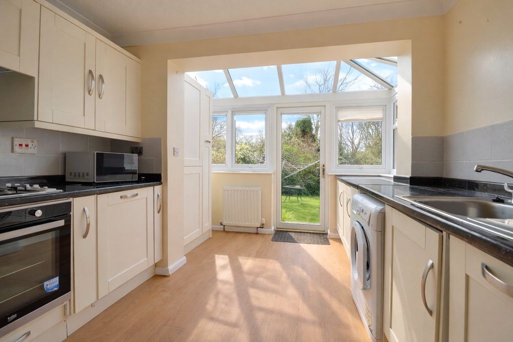 Property photo 3 of 12 Picture No. 05