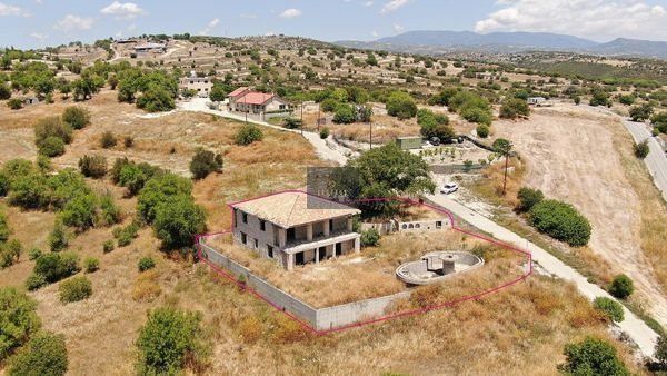 Property photo 3 of 5