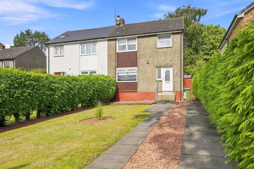 Property photo 1 of 15 01-7_Lammermoor_Crescent_Kirkintilloch _001.Jpg