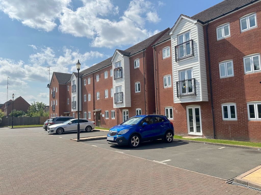 Property photo 1 of 13