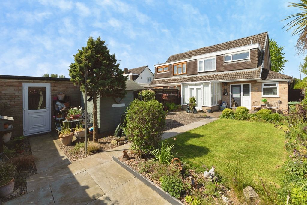 Property photo 3 of 19 Pbox-Img.Jpg