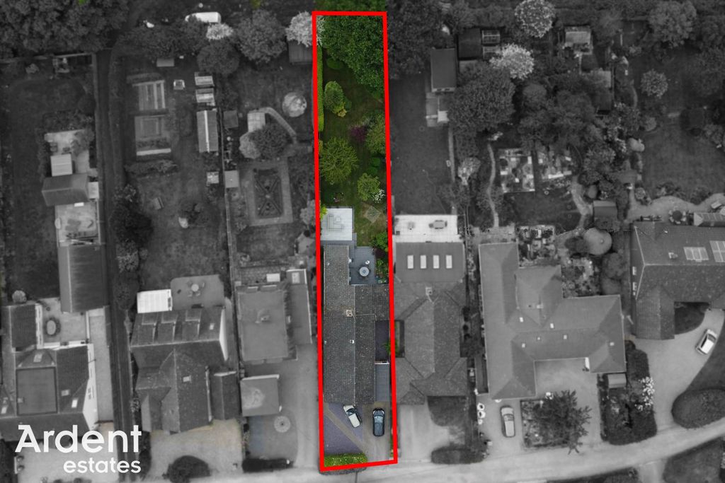 Property photo 2 of 26