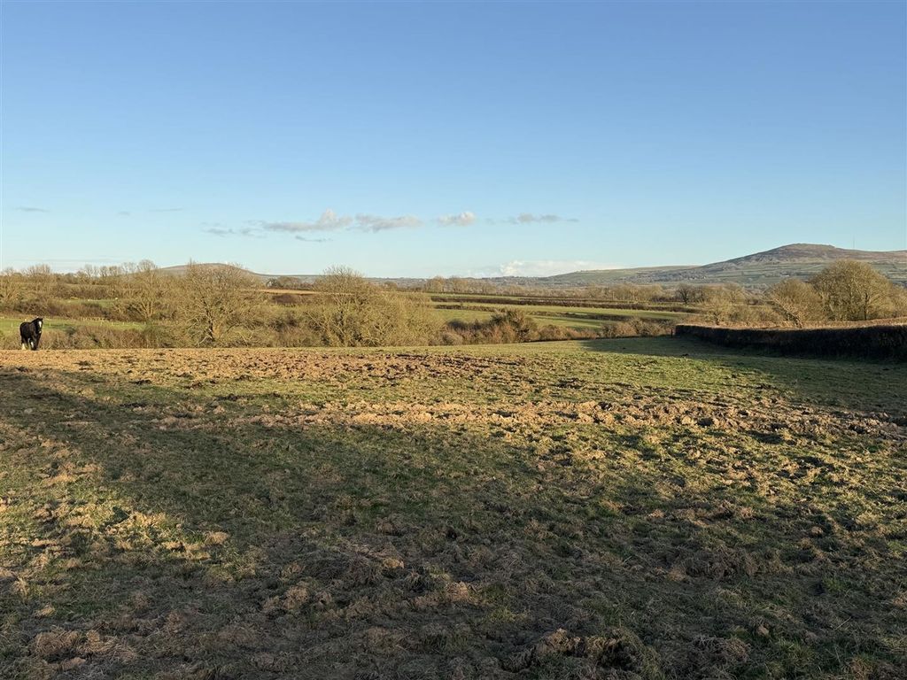 Property photo 2 of 8 Img_3811.Jpg