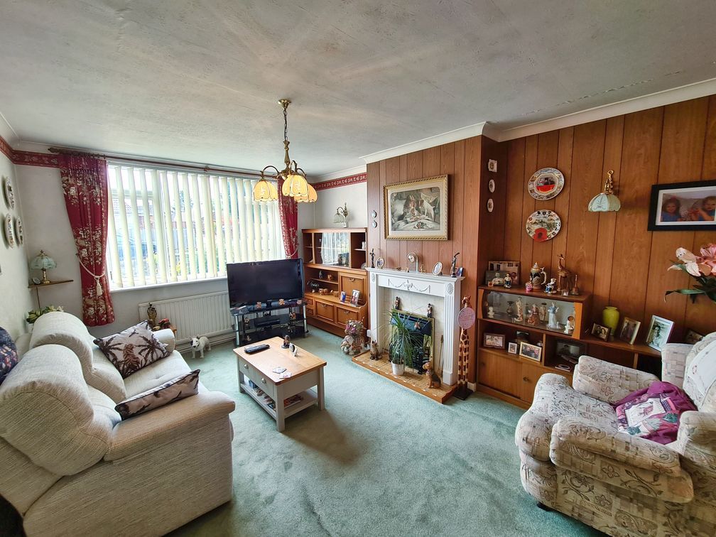 Property photo 3 of 23