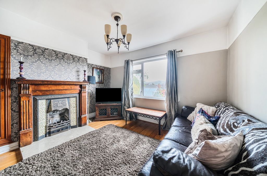 Additional image 4 of 3 bed detached house for saleFairfield Drive, Newtown, Powys SY16