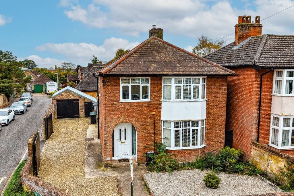 Property photo 1 of 17