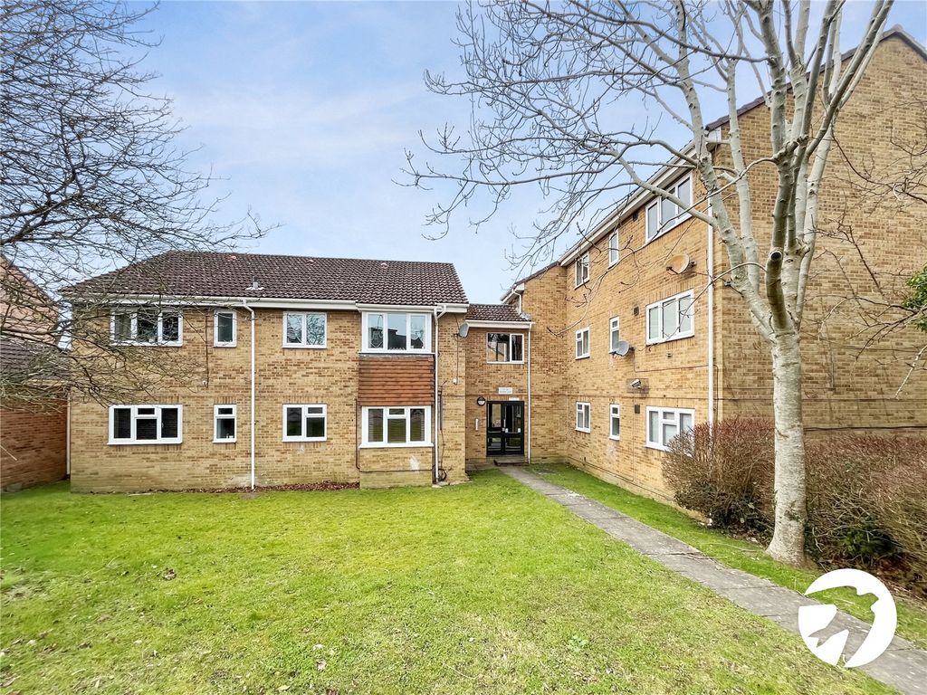 Property photo 1 of 9 Picture No. 08