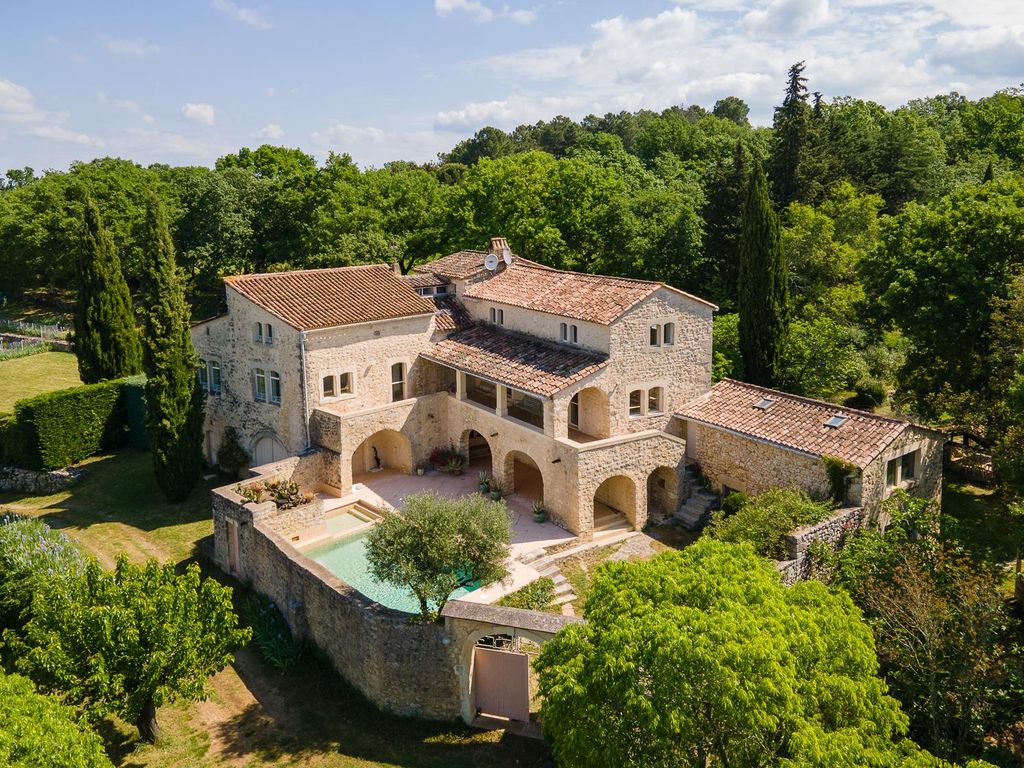 Property photo 1 of 31 Image