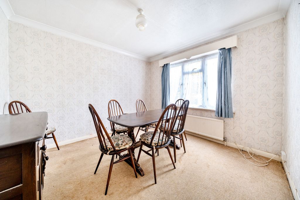 Property photo 3 of 22 Dining Room