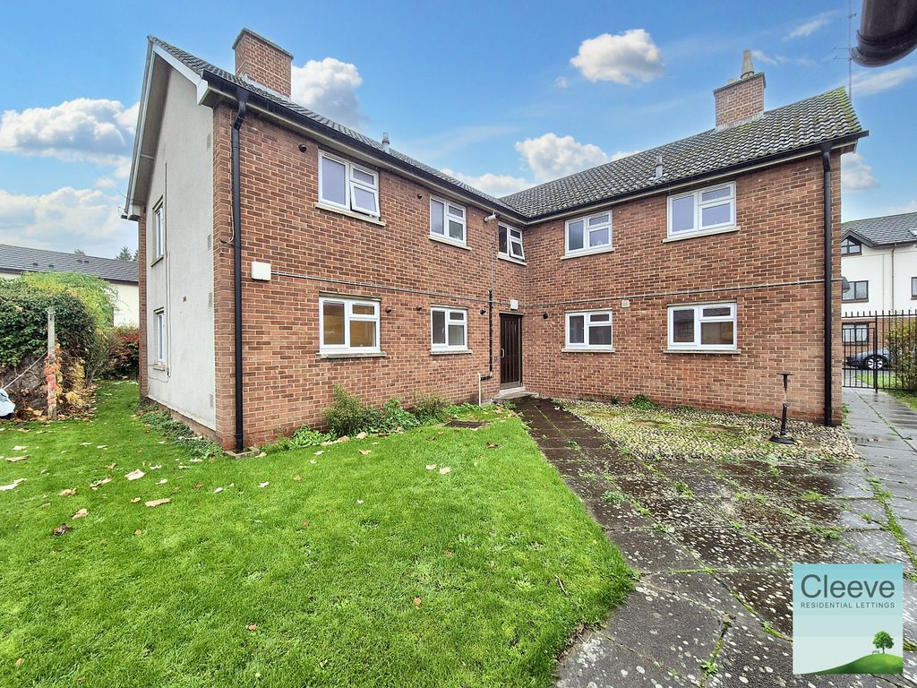 Property photo 1 of 13 1000083332