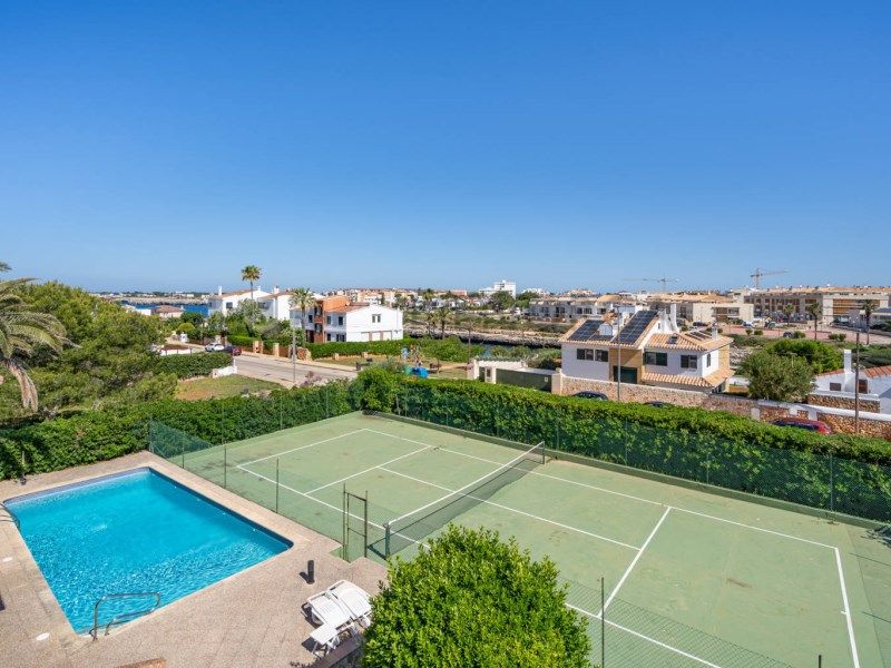 Property photo 3 of 48