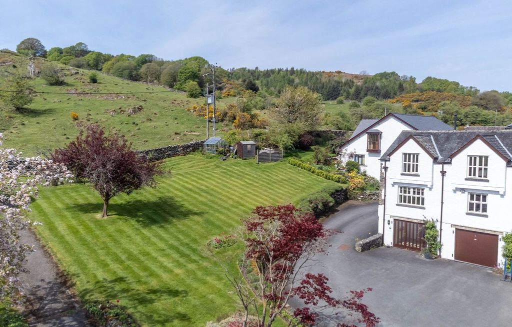 Property photo 3 of 17 Aerial View