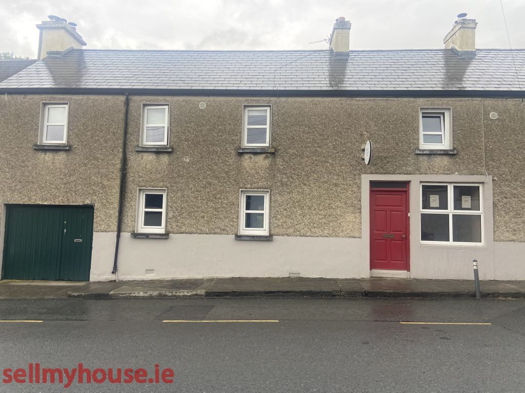 Property photo 1 of 8