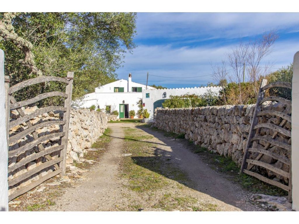 Property photo 1 of 30