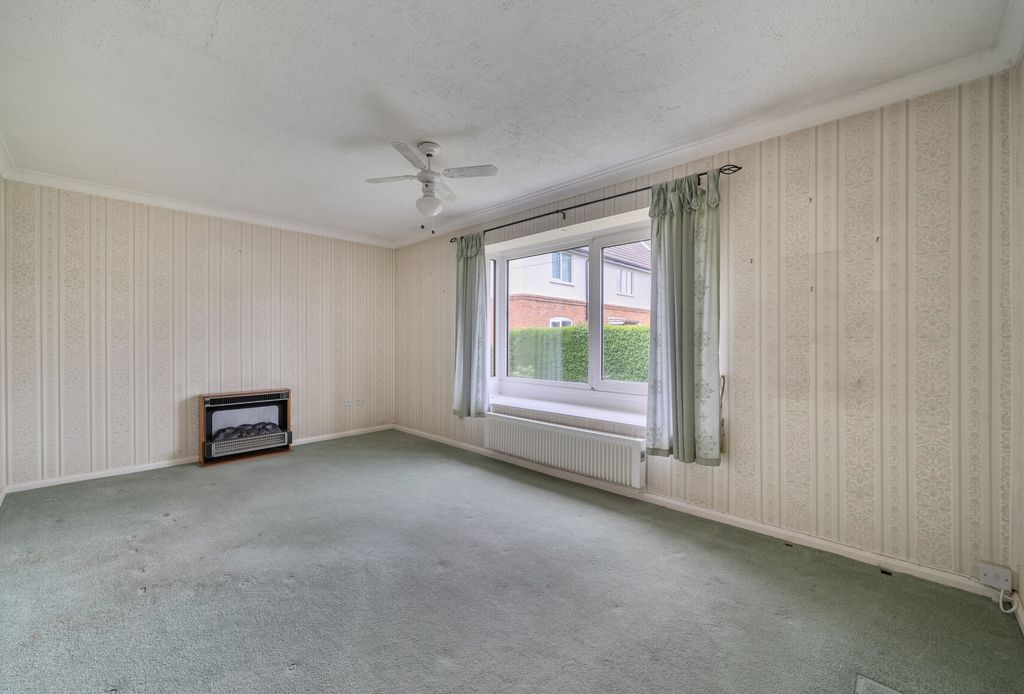 Property photo 3 of 10 1440529-9-69d7Abe...