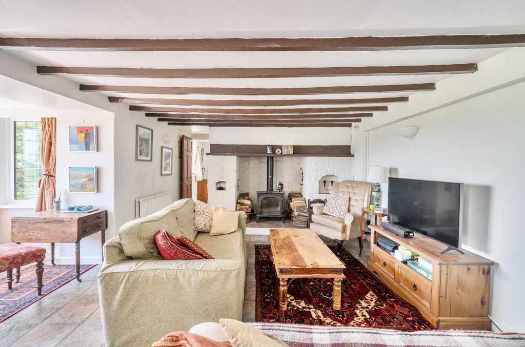Property photo 3 of 51 1482723-28-6A3Eae...