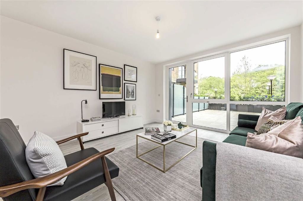 Property photo 3 of 8