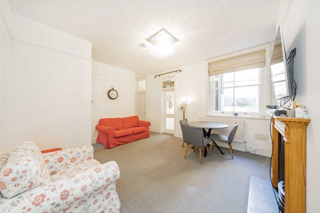 Property photo 2 of 4