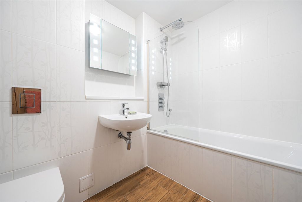 Property photo 2 of 19 Picture No. 07