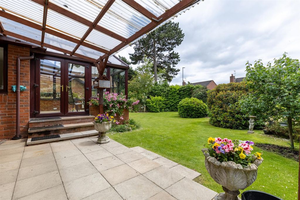 Property photo 3 of 18 14Thepaddock-18.Jpg