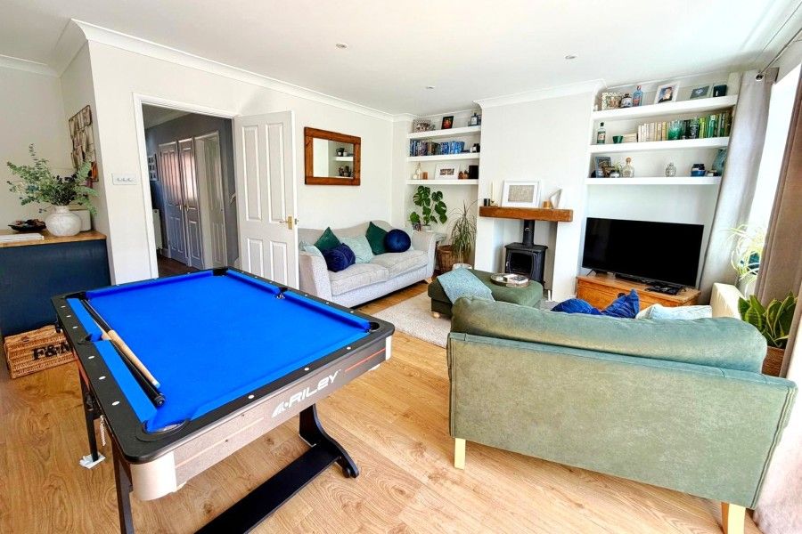 Property photo 3 of 13