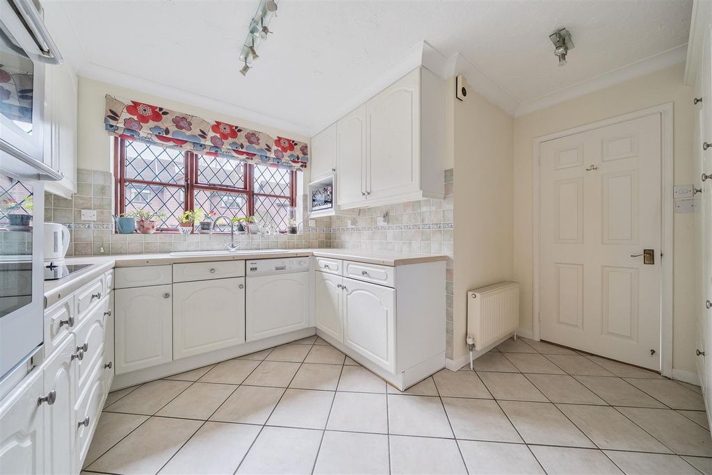 Property photo 2 of 13 Kitchen 1.Jpg