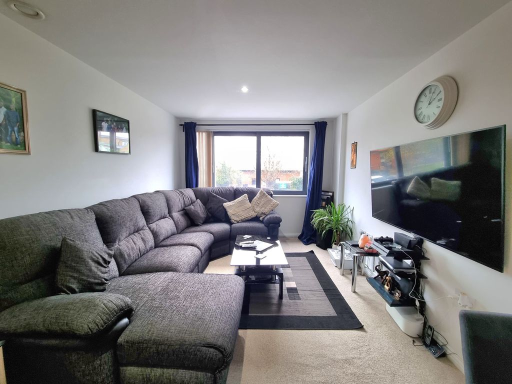 Property photo 3 of 9 Image