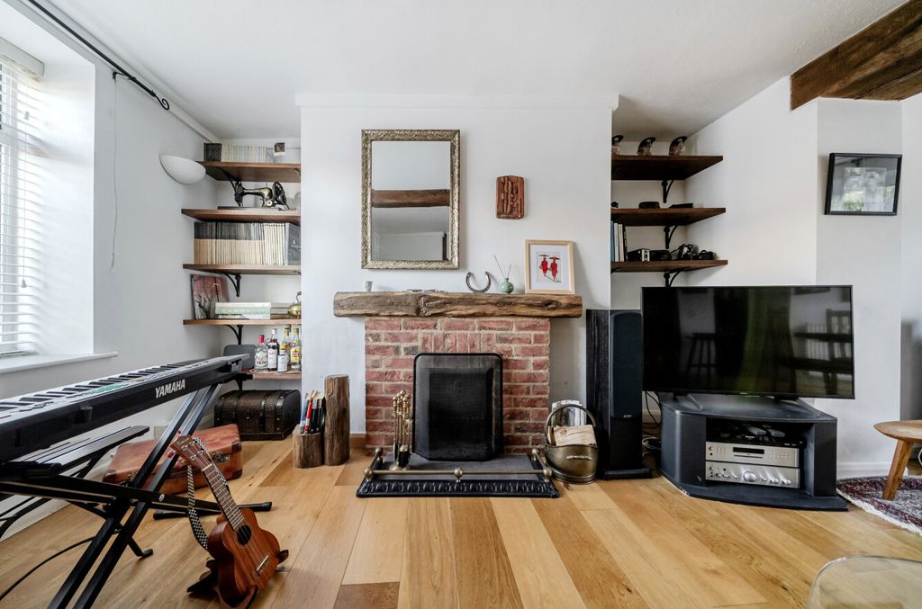Property photo 3 of 13 Living/Dining Room