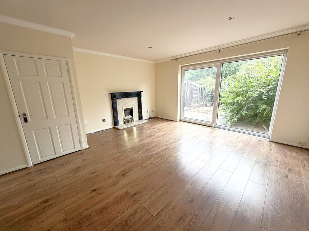 Property photo 2 of 13 Picture No. 28