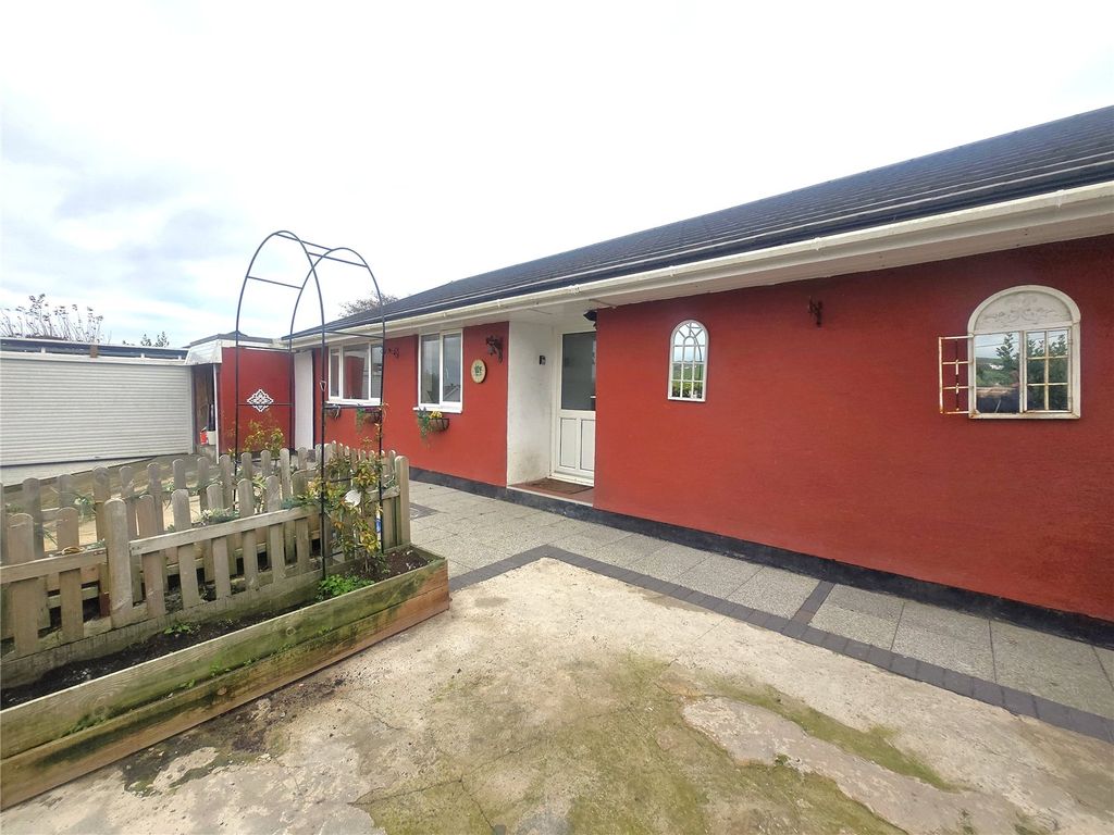 Property photo 1 of 26 Picture No. 29