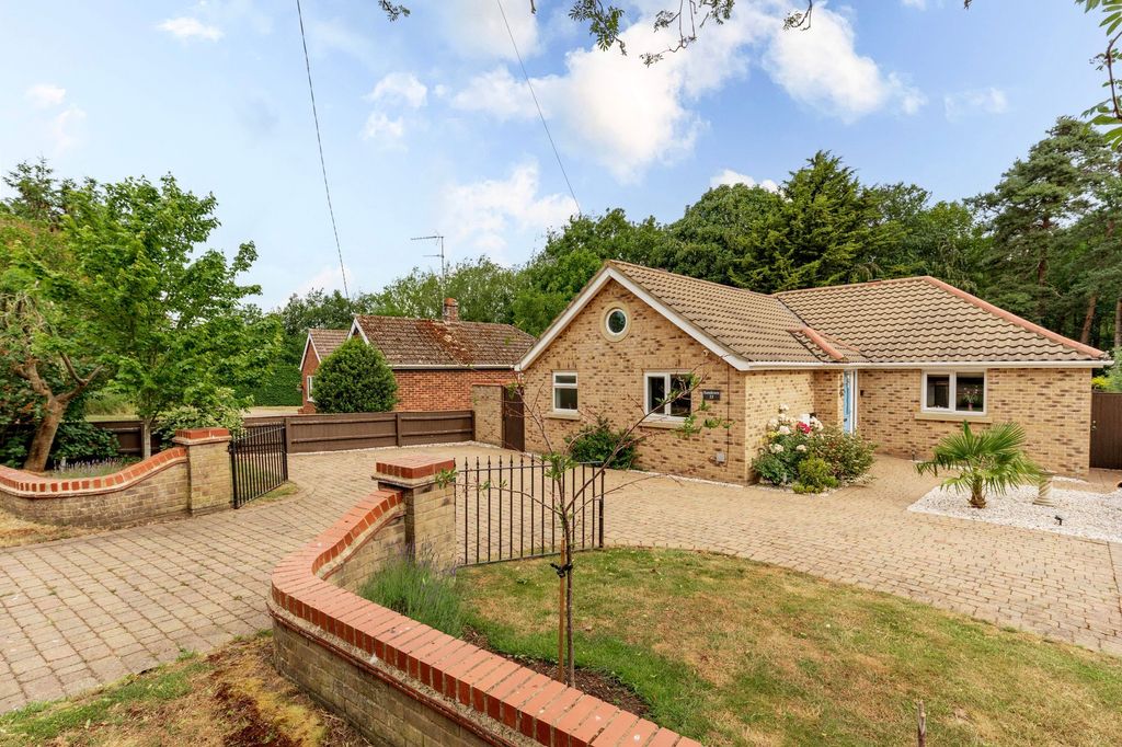 Property photo 1 of 19