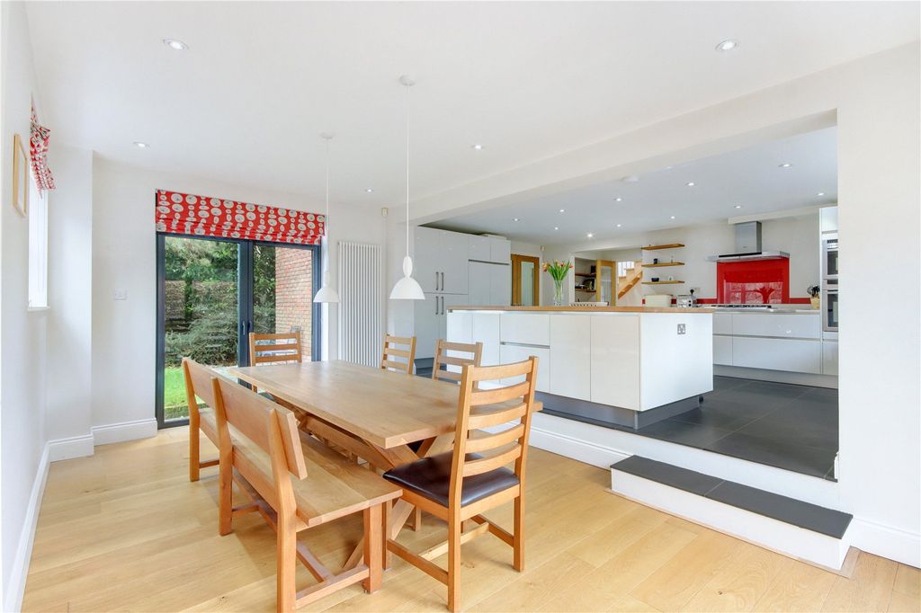 Property photo 3 of 15 Dining Room