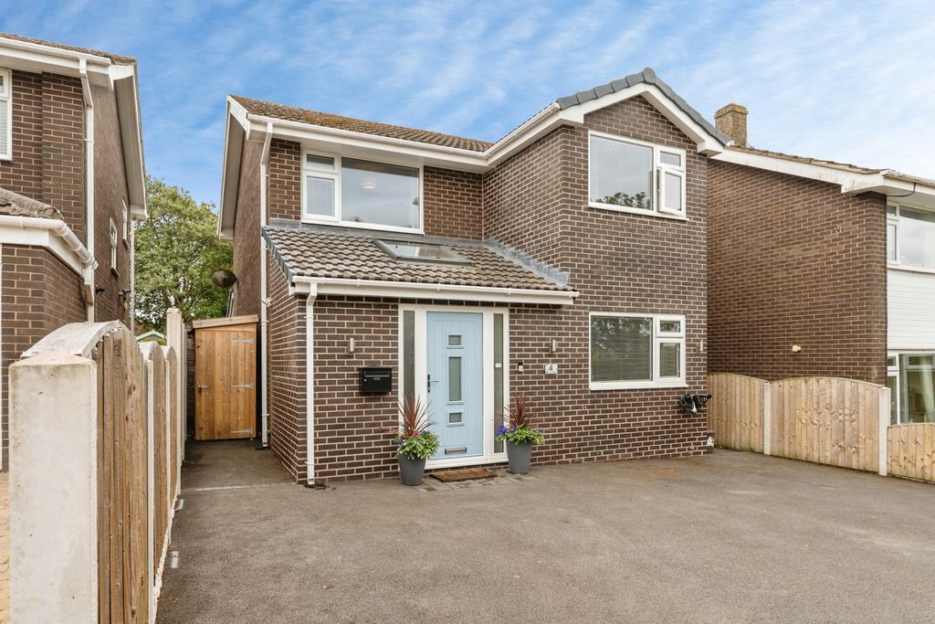 Property photo 1 of 25 Pbox-Img.Jpg