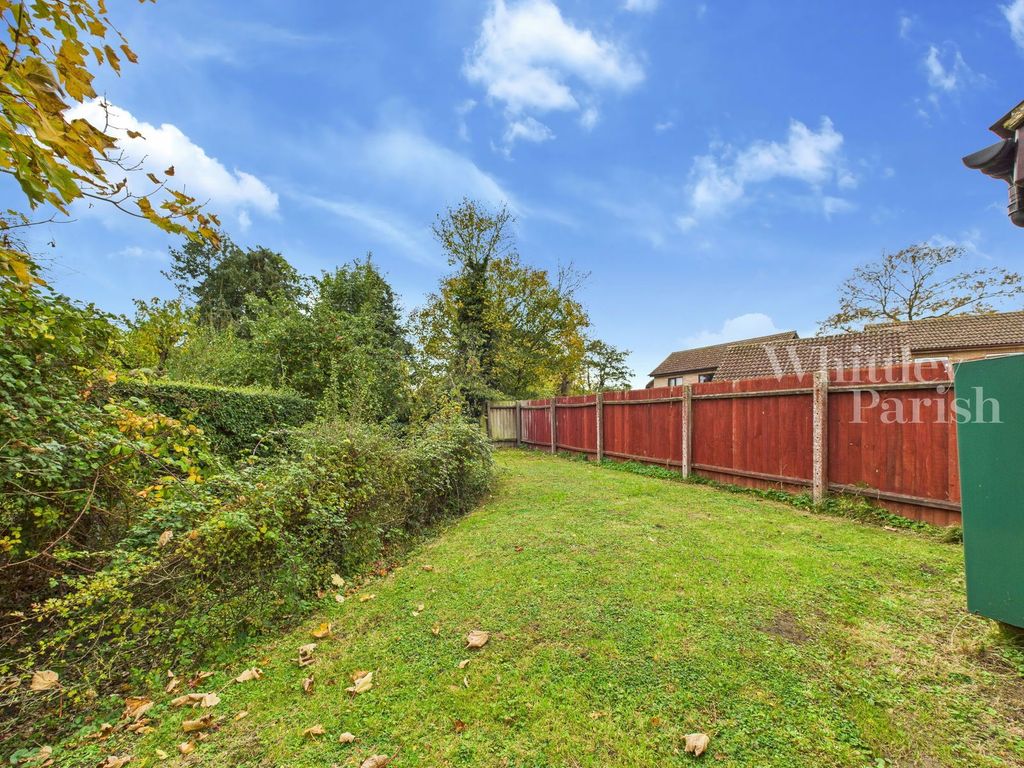 Property photo 3 of 12