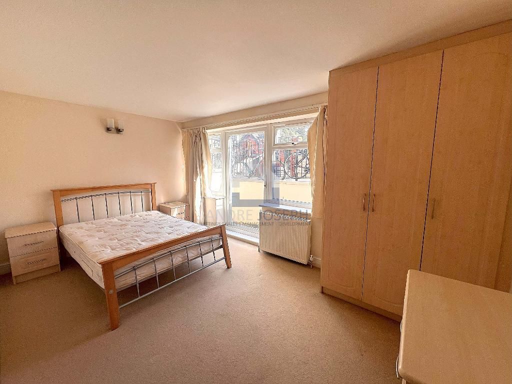 Property photo 3 of 6 Photo 3