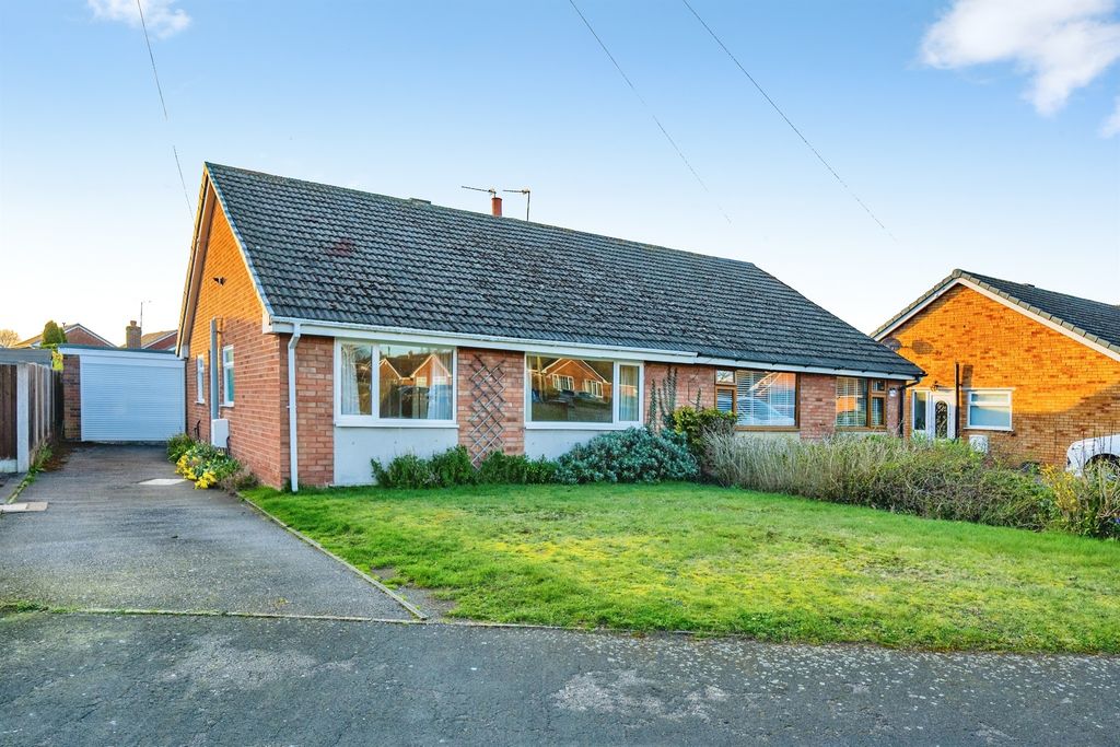 Property photo 1 of 15