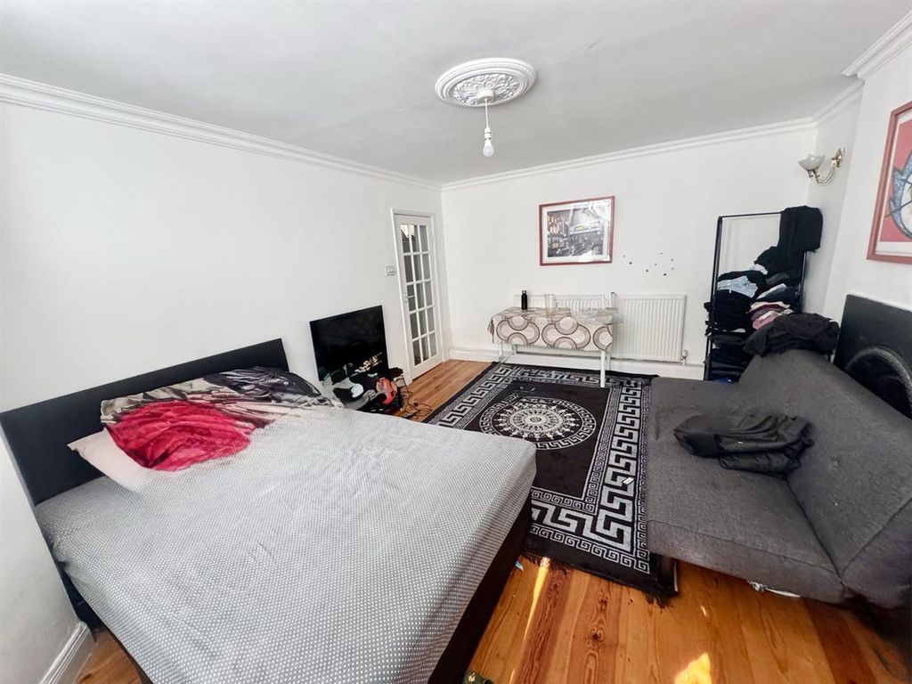 Property photo 3 of 9 Img_1792.Jpg